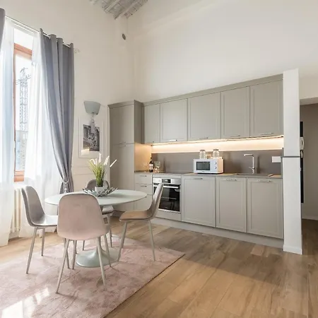 Apartment Feel Florence