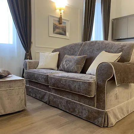 Feel Apartment *