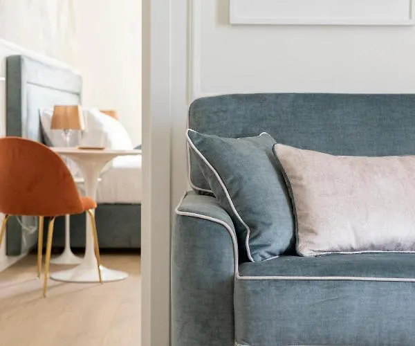 Апартаменты Feel